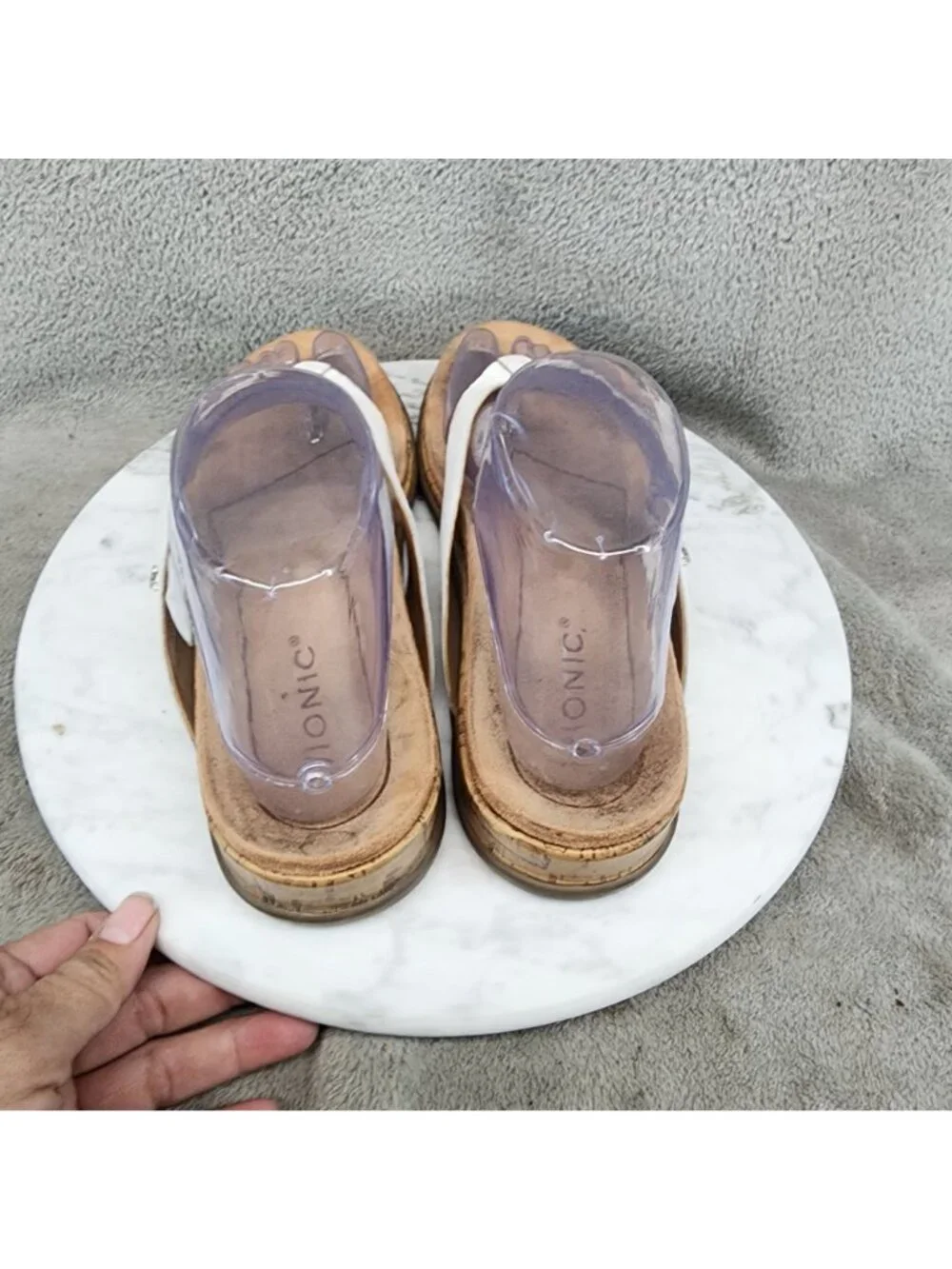 Vionic Shoes Womens  Size 6 Daniela White Leather Strap Cork Sandals *Read*